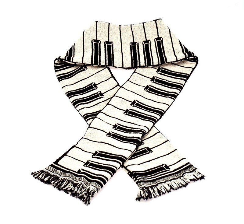 Keyboard Music Scarf